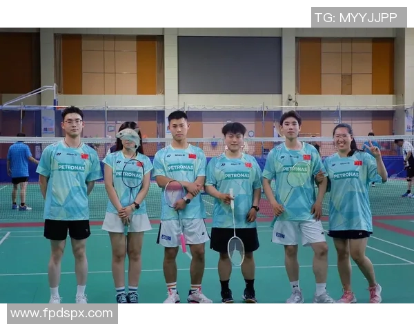 重庆羽毛球队引领最新羽毛球配合TOP10榜单精彩表现引发关注 重庆羽毛球队引领最新羽毛球配合TOP10榜单精彩表现引发关注