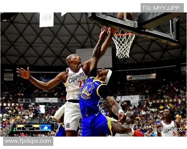 勇士与快船精彩对决新浪直播录像回顾与分析 勇士与快船精彩对决新浪直播录像回顾与分析