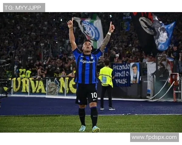 劳塔罗在国际赛场的崛起与挑战展望未来足球的无限可能性 劳塔罗在国际赛场的崛起与挑战展望未来足球的无限可能性