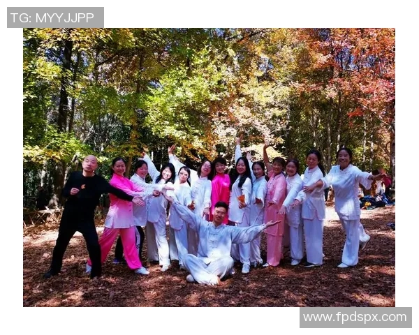 时代广州与青岛激战正酣比分揭晓精彩瞬间回顾与分析