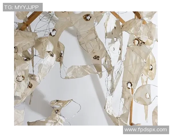 李泓澎的艺术之路：从初学者到备受瞩目的创作大师的成长历程